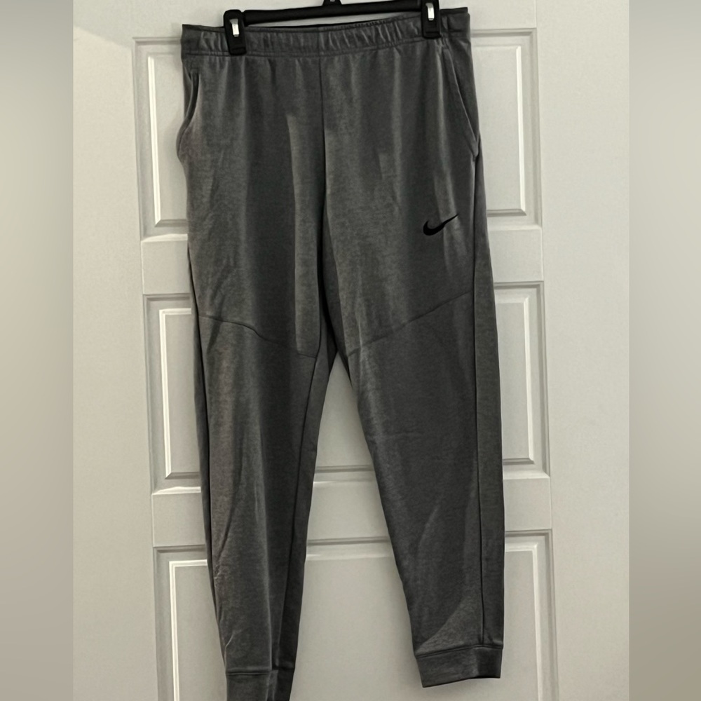 Men’s Nike joggers